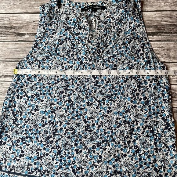 Ava Christine Floral Rayon VNeck Summer Blouse S SM Small White Blue Lightweight - Picture 10 of 11